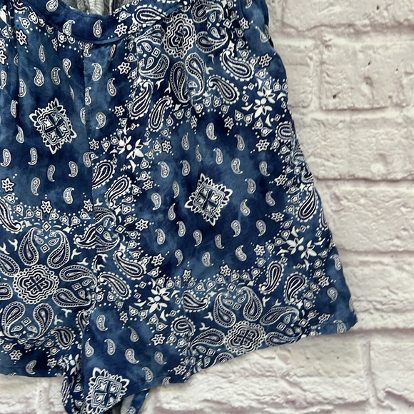 Hollister blue white bandana design shorts romper - Picture 2 of 9